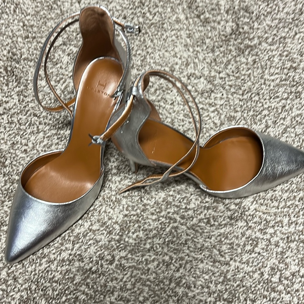 Halston Heels